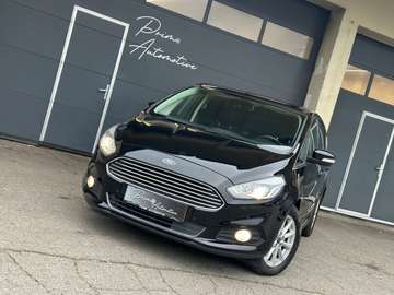 Titanium AWD 7-SITZER* PANO* NAVI* inkl. Garantie*