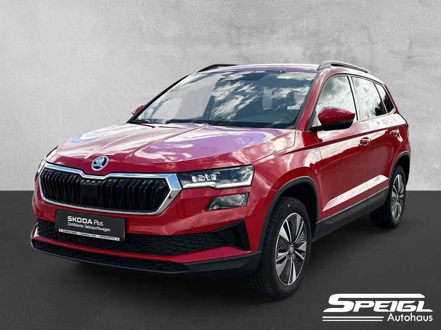 Skoda Karoq 1.5 TSI ACT Tour Klima Einparkhilfe Sitzheizung Rouge - 1