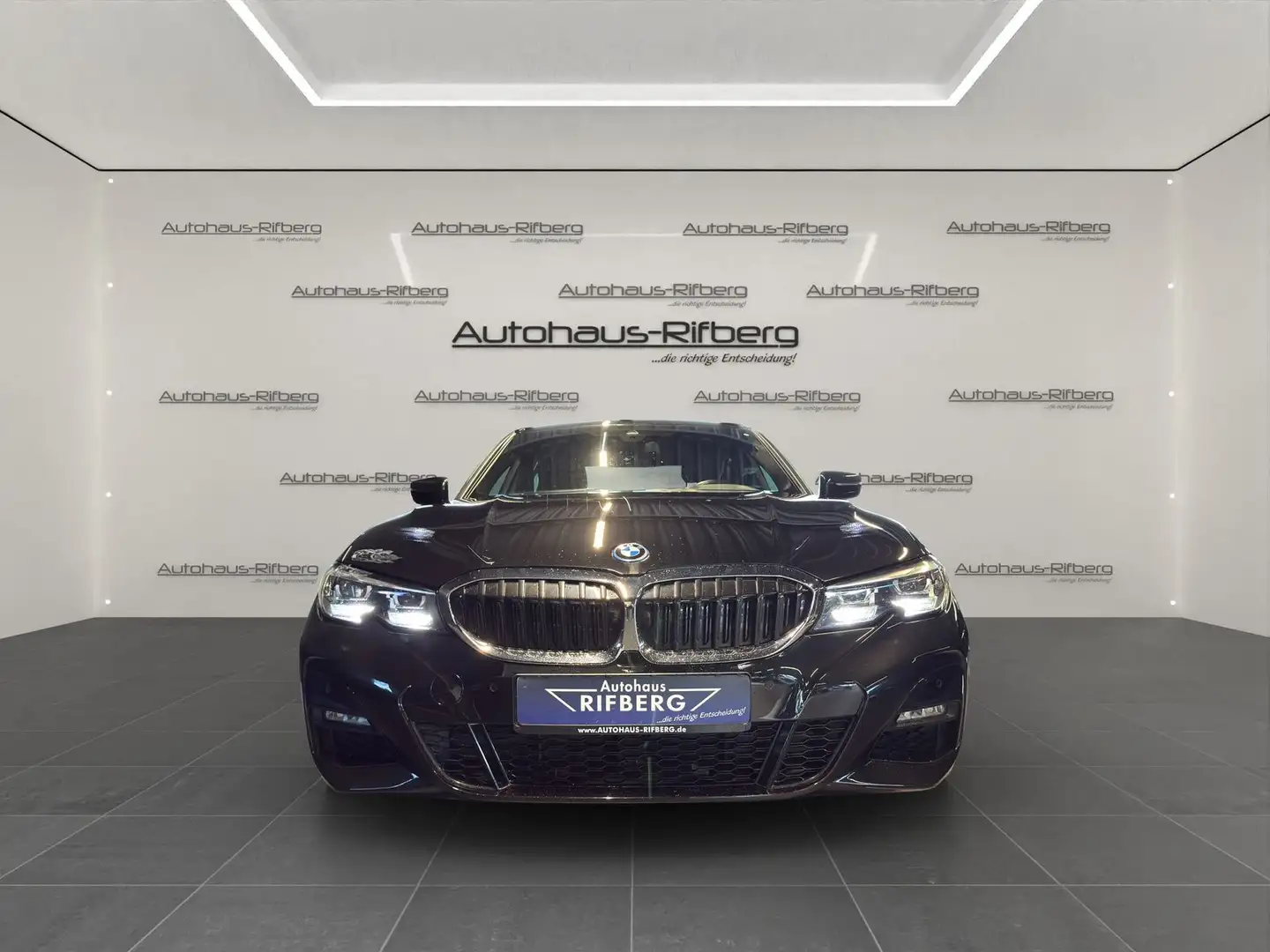 BMW 320 e LIMOUSINE M SPORT/LIVE Cockpit/NAVI/LED Schwarz - 2