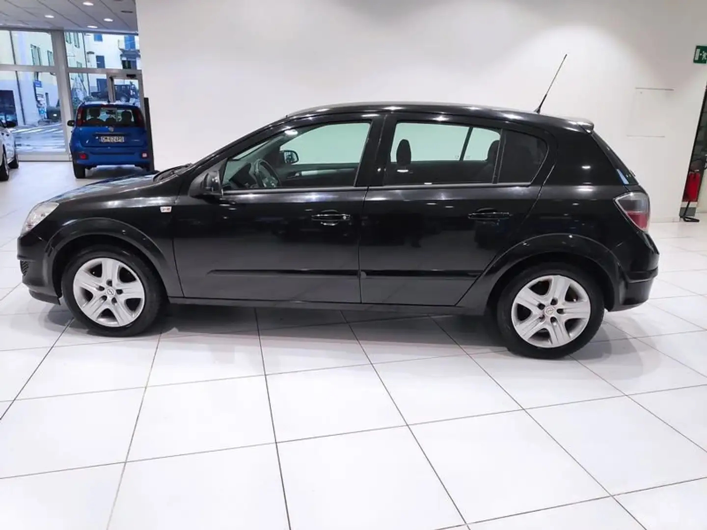 Opel Astra Astra 1.7 CDTI 110CV 5 porte Cosmo Negru - 2