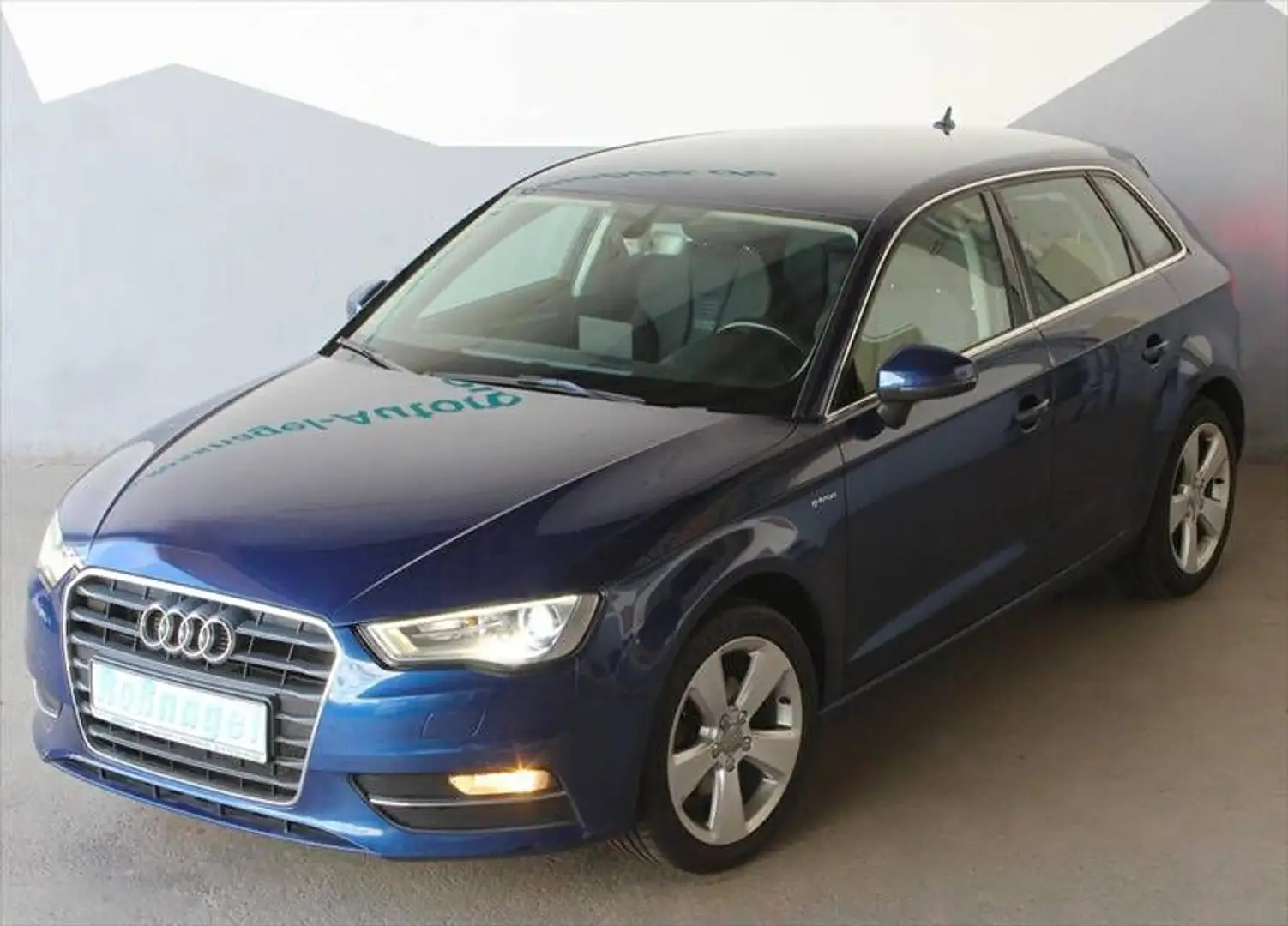 Audi A3 Sportback 1,4 TFSI g-tron Ambition AHK abn. Blau - 1