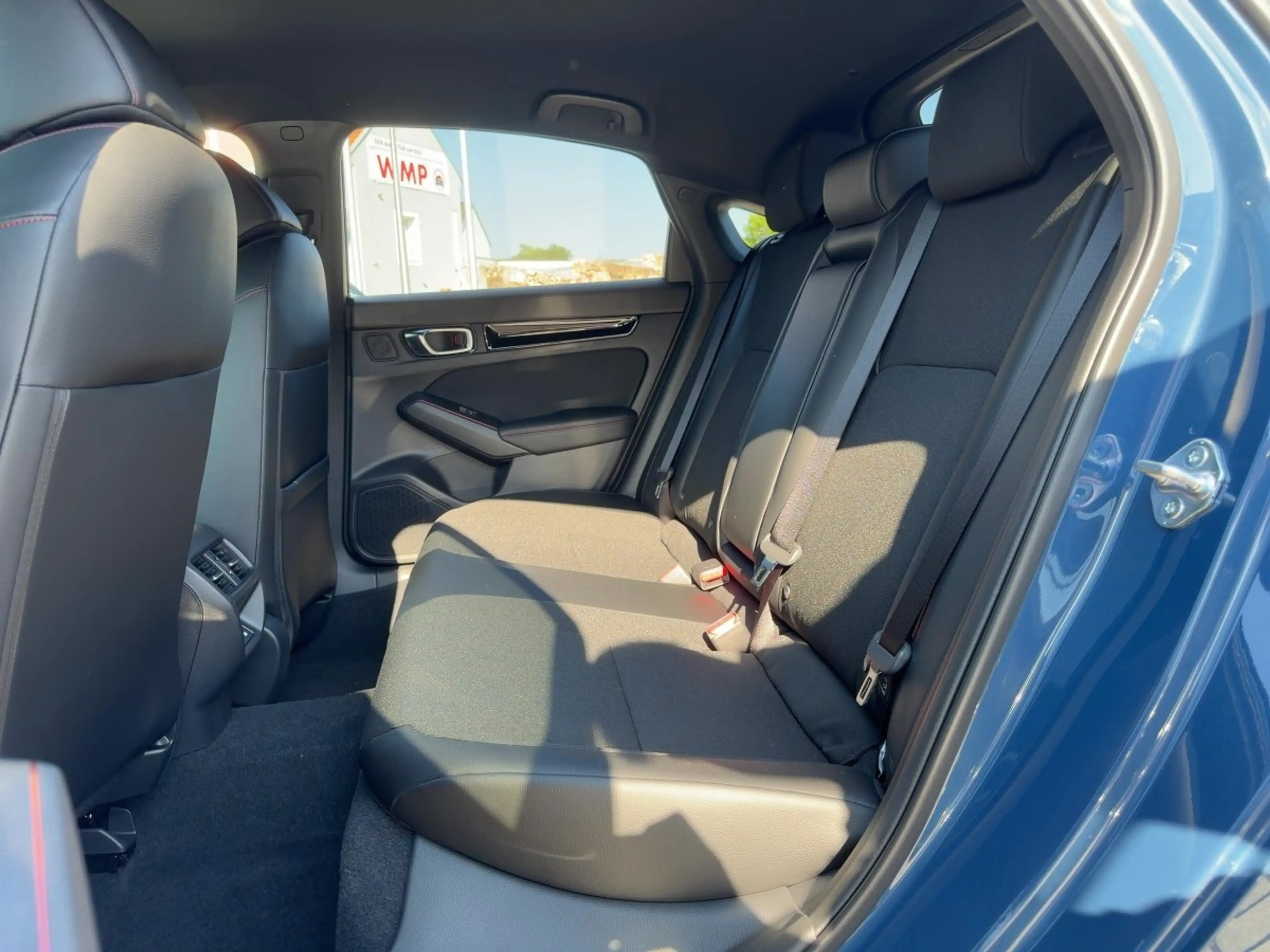 Honda Civic e:HEV 2.0 Sport Fahrassis. Facelift — photo 8