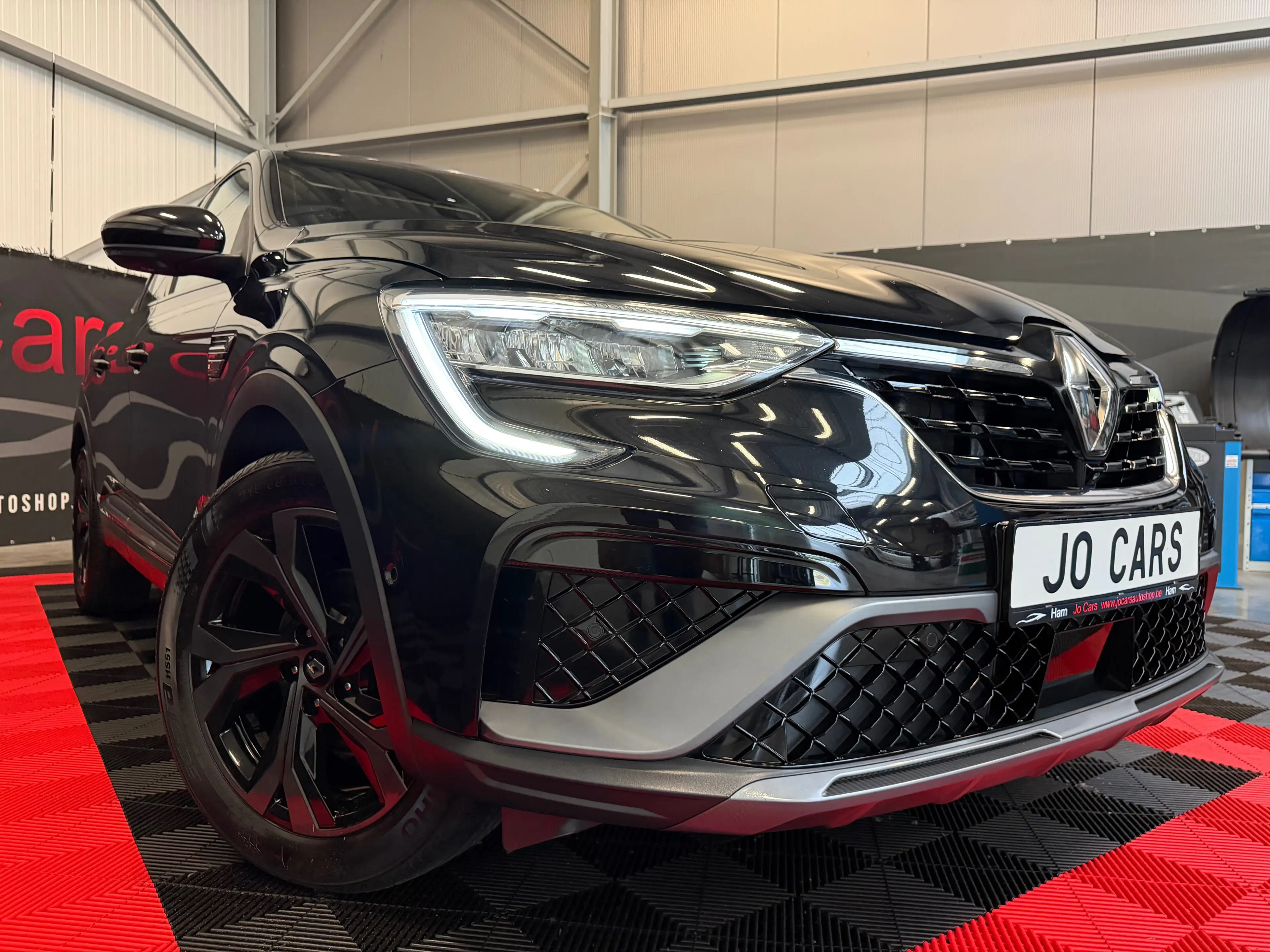 Renault Arkana E-TECH 1.6i R.S.Line/Led/360°/Ambi/Keyless/Carplay/Zv/Sv/Full/ — photo 3