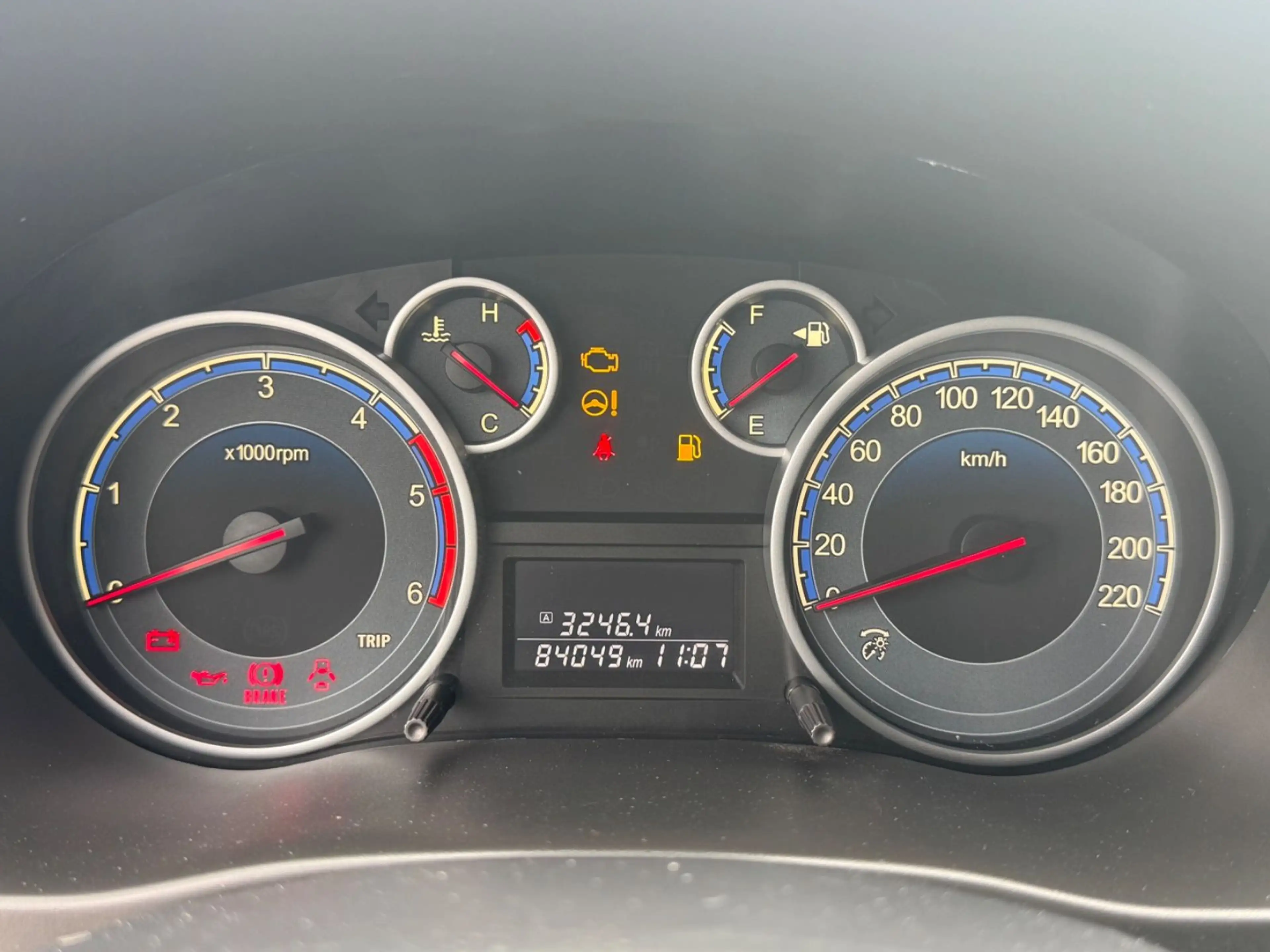 Suzuki SX4 Style *Navi*Klima*2te Hand*Top Zustand* — photo 15
