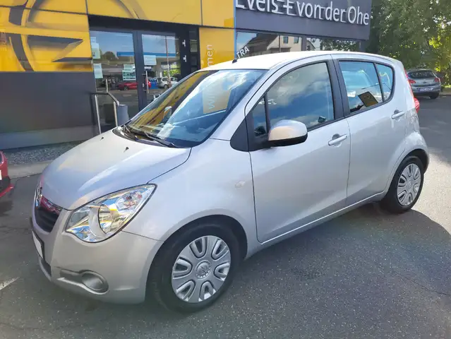 Opel Agila