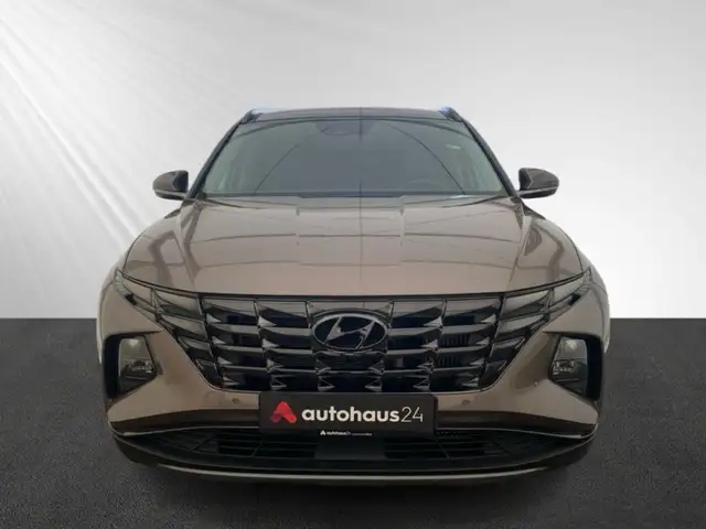 Hyundai Tucson view 2