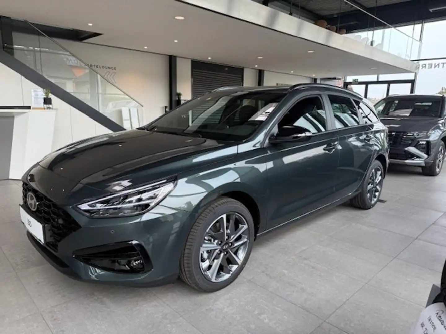 Hyundai i30 Kombi - PD GO Plus 1,5 DPI c5ku1 Grün - 1