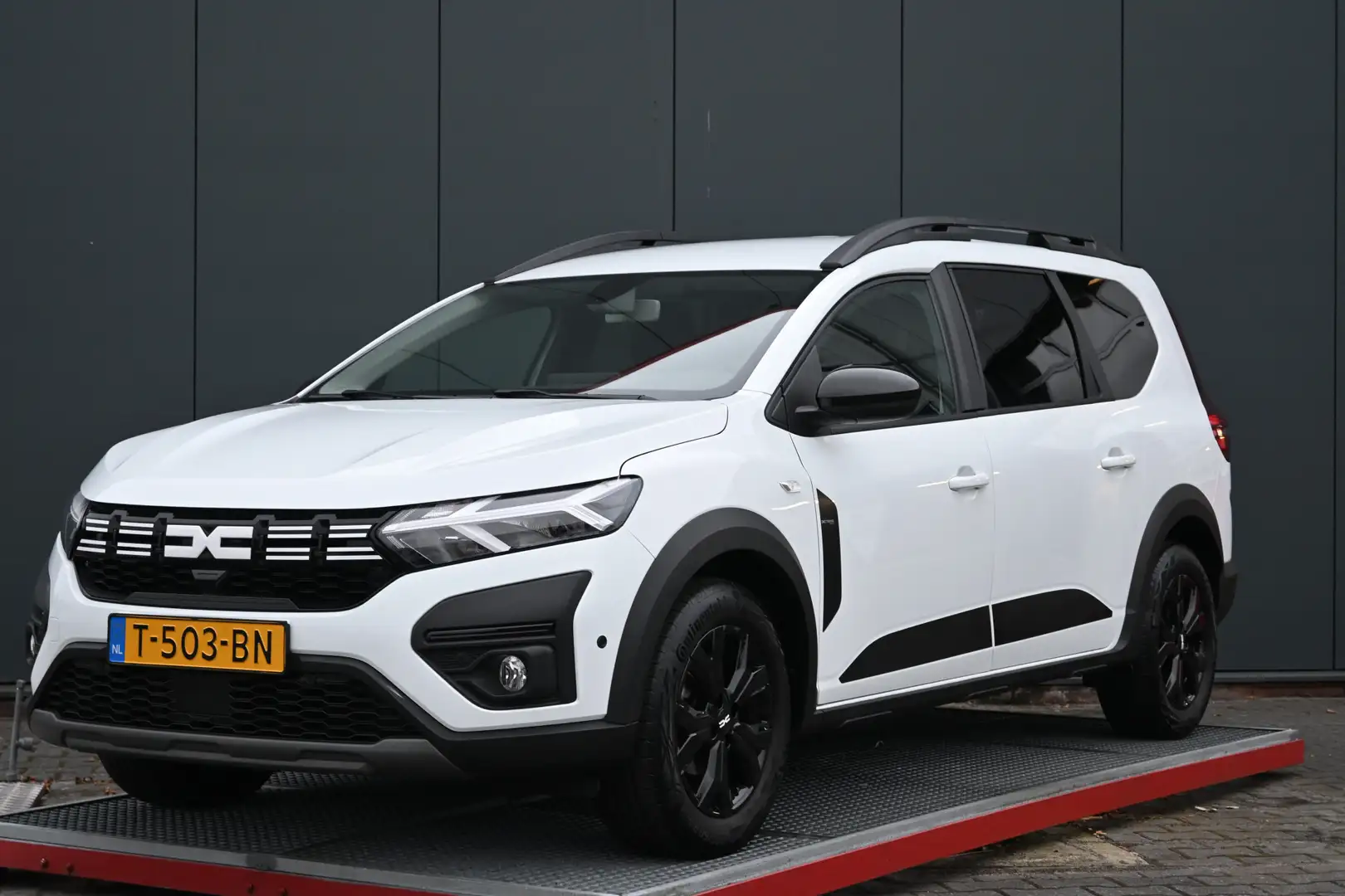 Dacia Jogger 1.0 TCe 100 ECO-G Extreme 5p. trekhaak Wit - 1