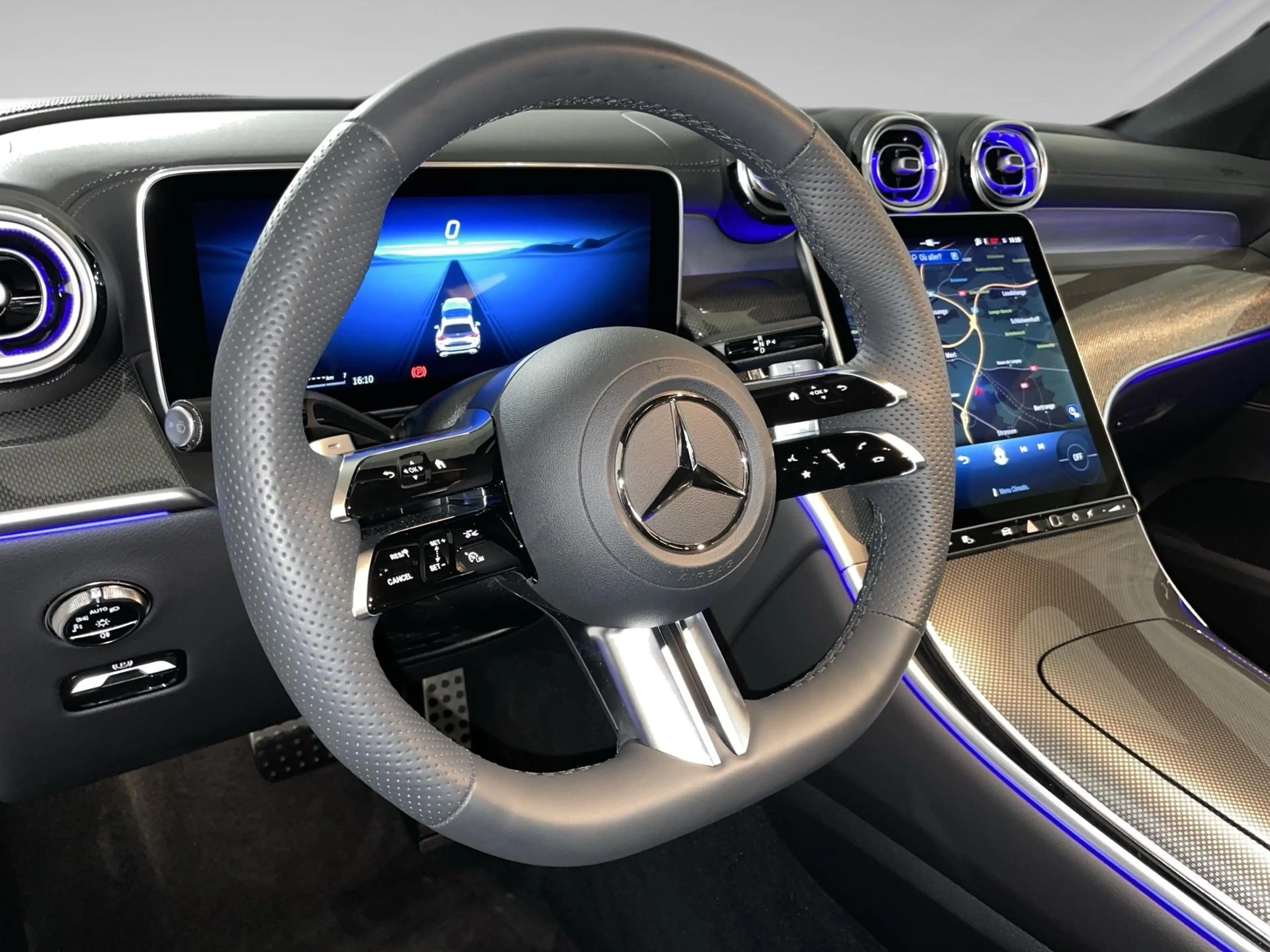 Mercedes-Benz GLC 300 2.0 d 4MATIC AMG Line — photo 8