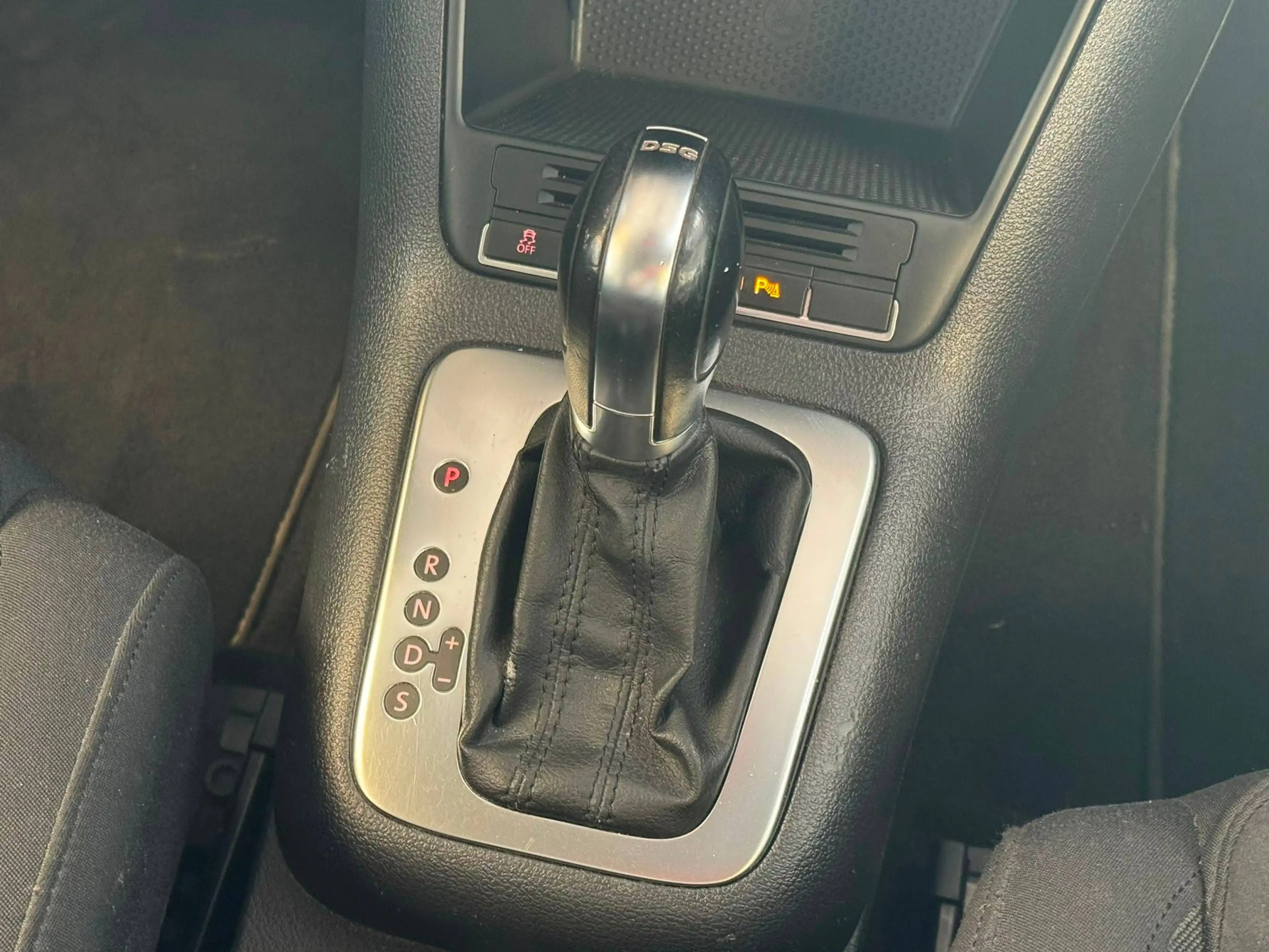 Volkswagen Golf Plus 🟩1.2i 105CV - AUTOMATIQUE - GPS - HIGHLINE — photo 12