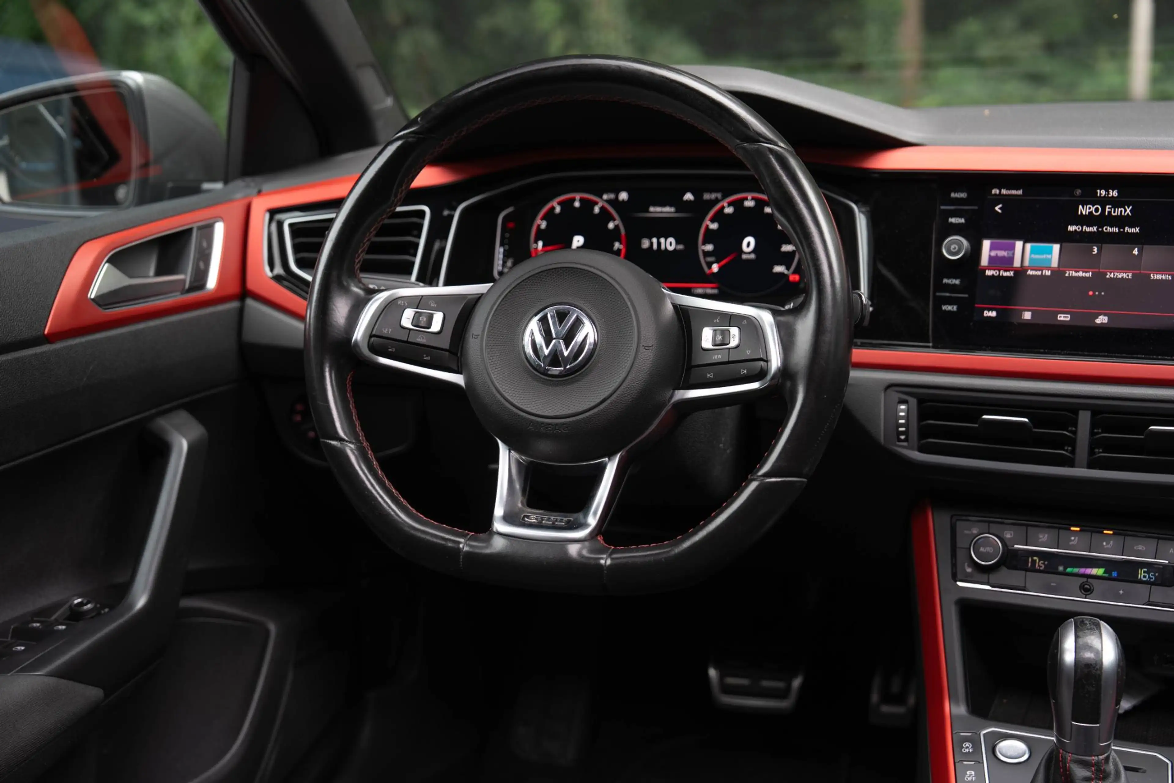 Volkswagen Polo GTI 2.0 TSI | Virtual | Camera | Panorama | Led — photo 17