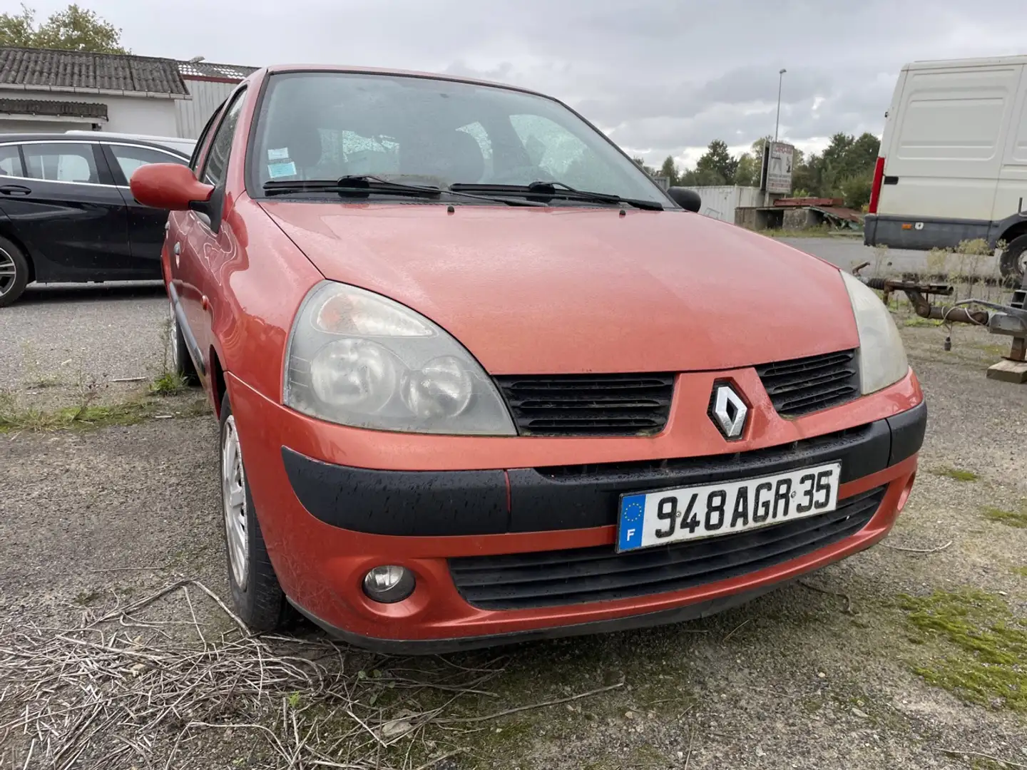 Renault Clio CLIO II 1.2 16v Orange - 2
