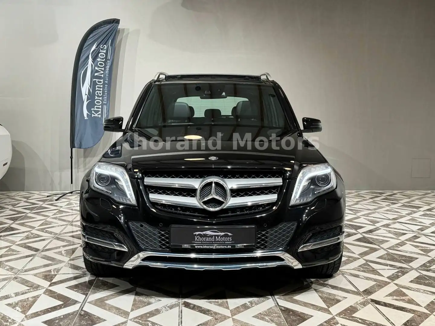 Mercedes-Benz GLK 250 CDI BlueTec 4Matic Panorama+NAVI+AHK Чорний - 2