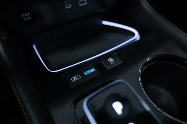 Nissan X-Trail view 13