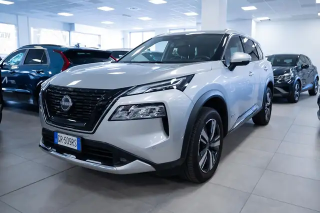 2023 Nissan X-Trail in Silver for sale