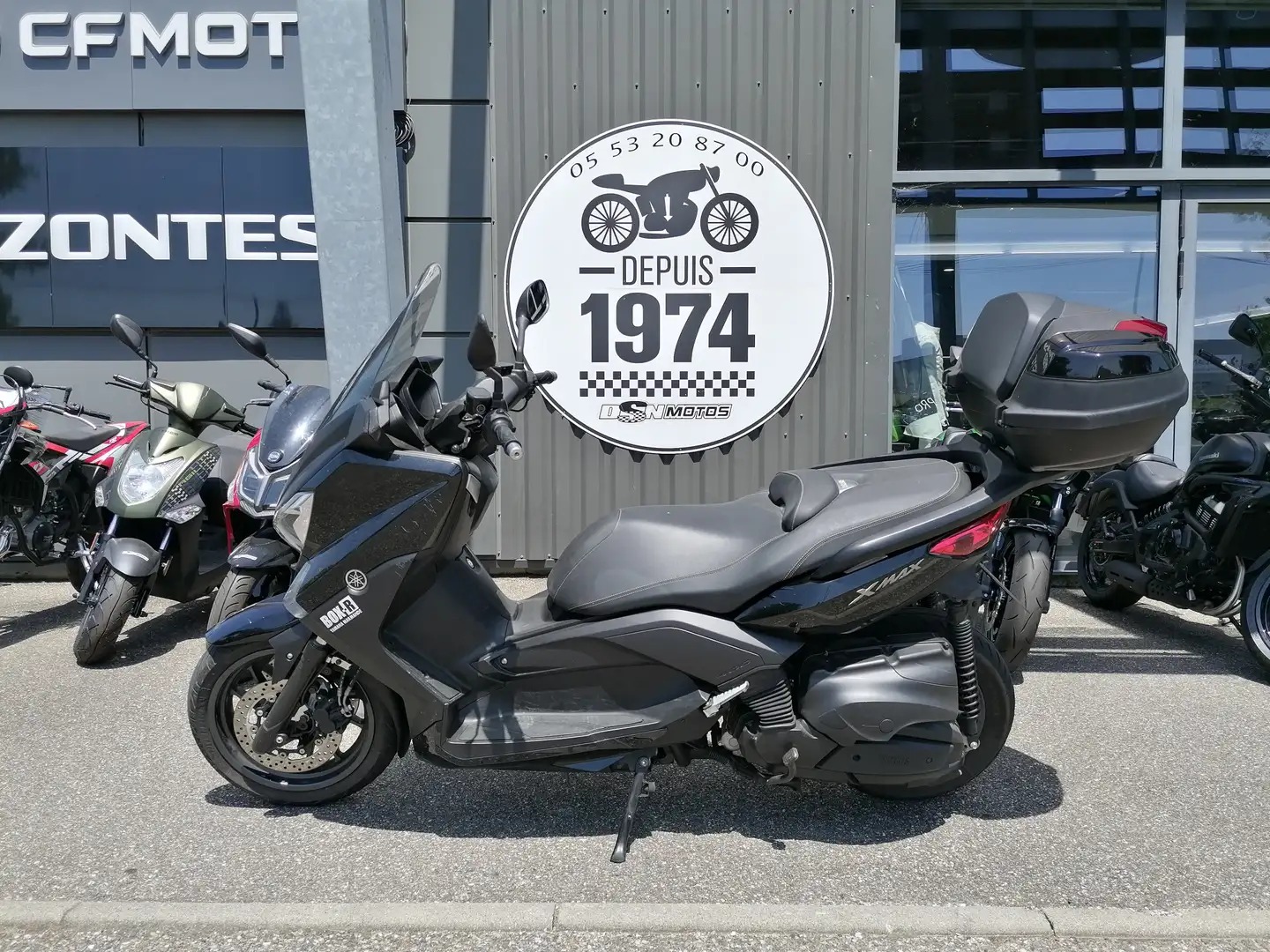 Yamaha X-Max 400 - 2