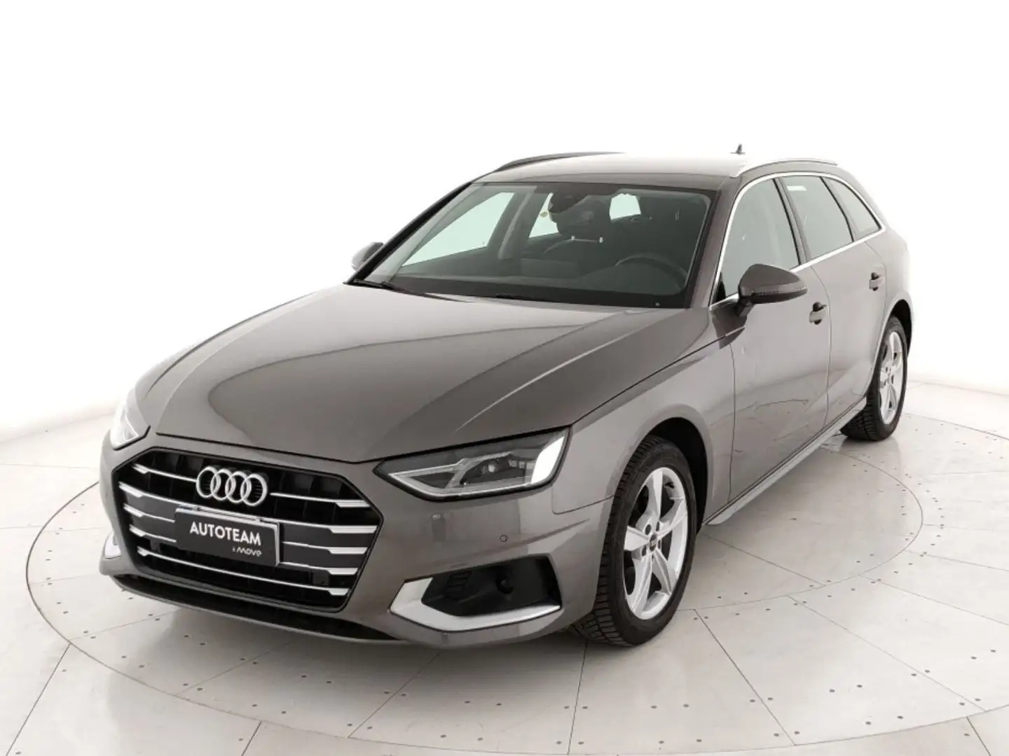Audi A4 Avant 35 2.0 tdi mhev Business Advanced 163cv s-tr Gris - 1