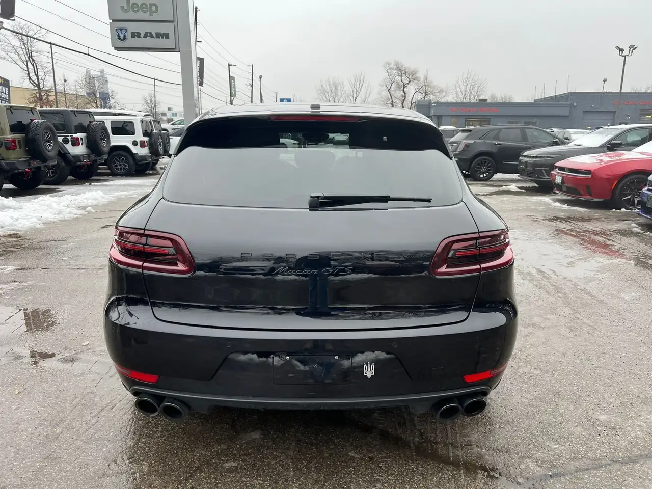 Porsche Macan снимка Porsche Macan