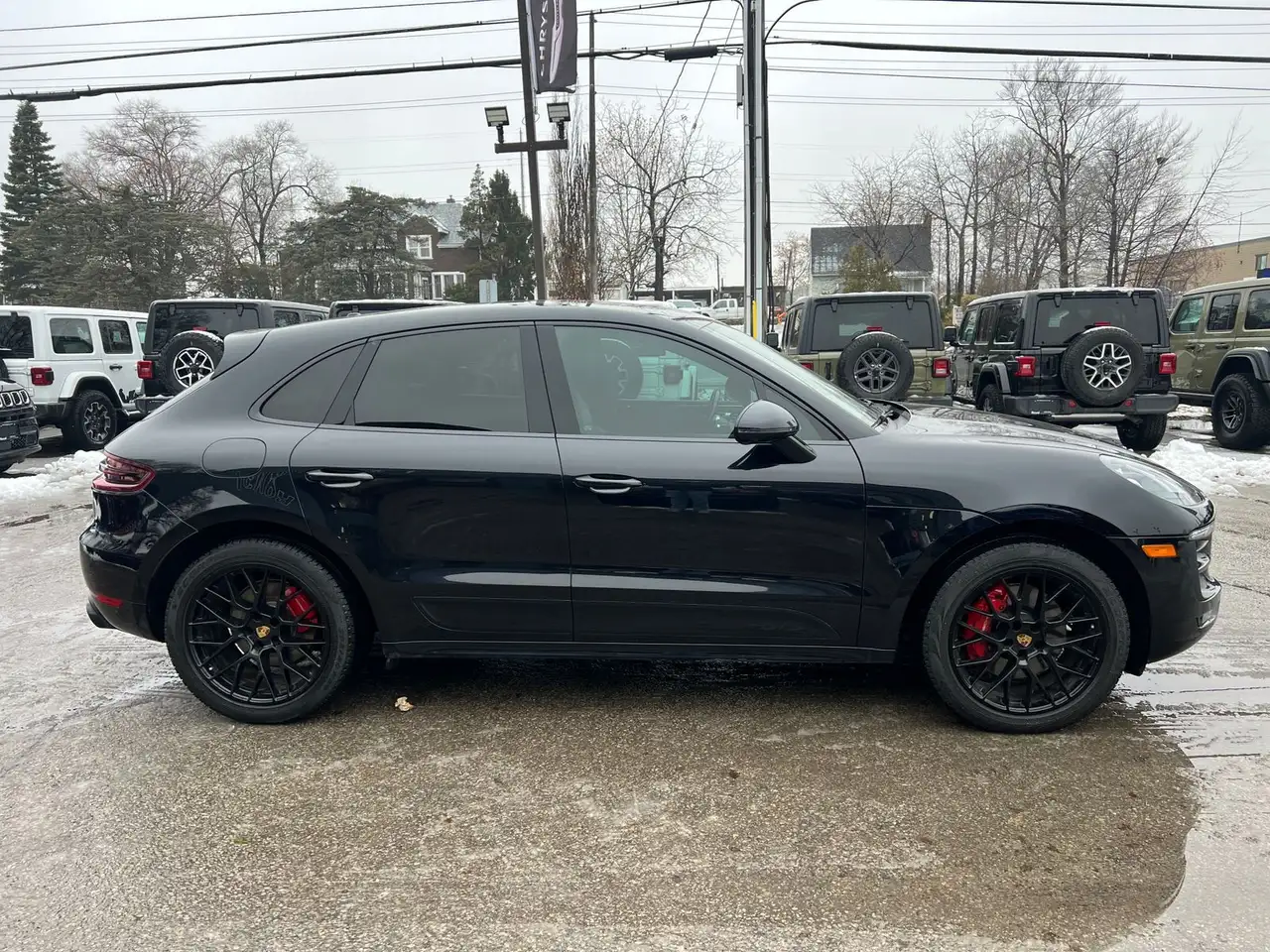 Porsche Macan снимка Porsche Macan