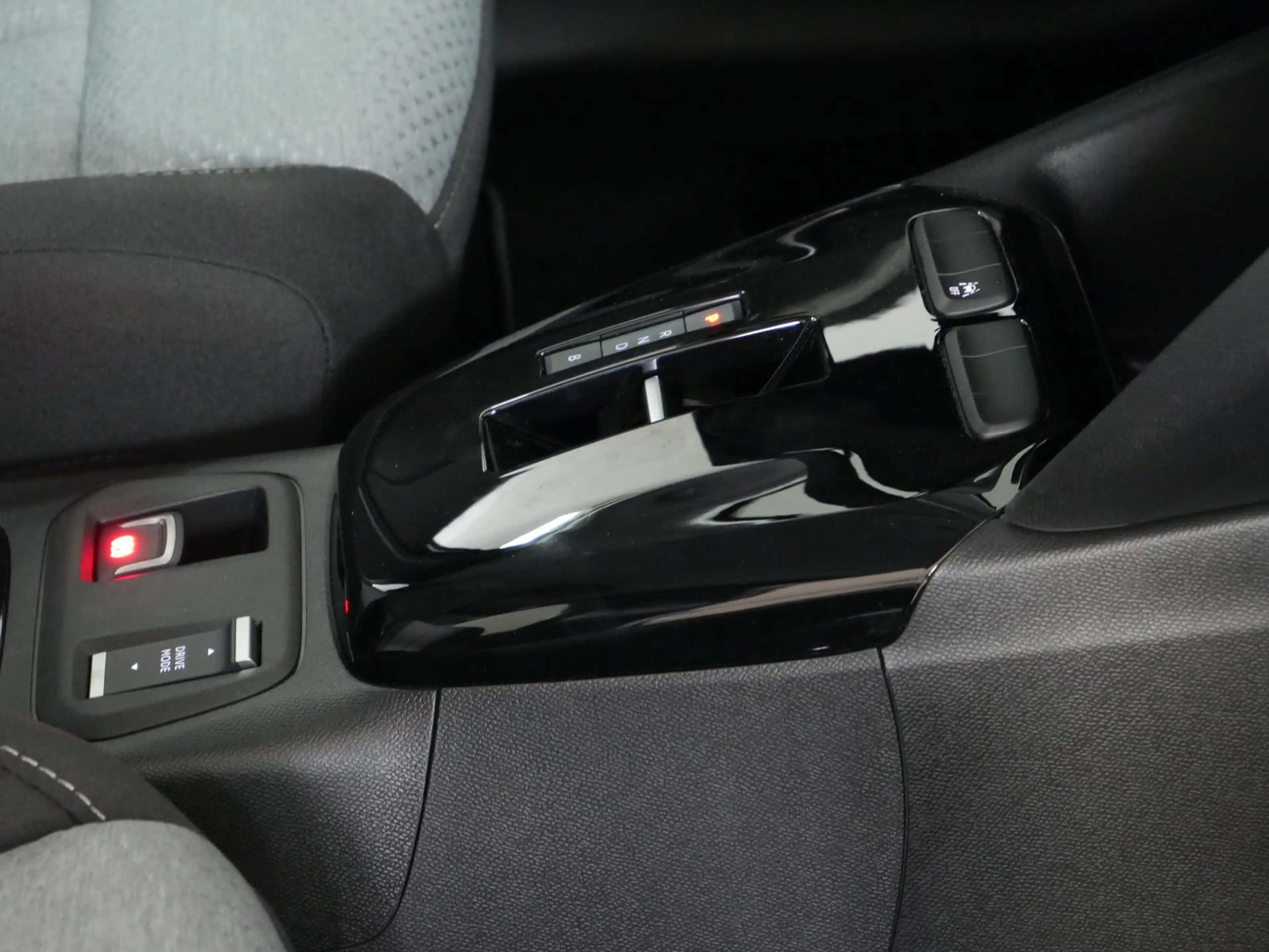 Opel Corsa-e Corsa Electric Edition | Wärmepumpe | 3 Phasen | — photo 9