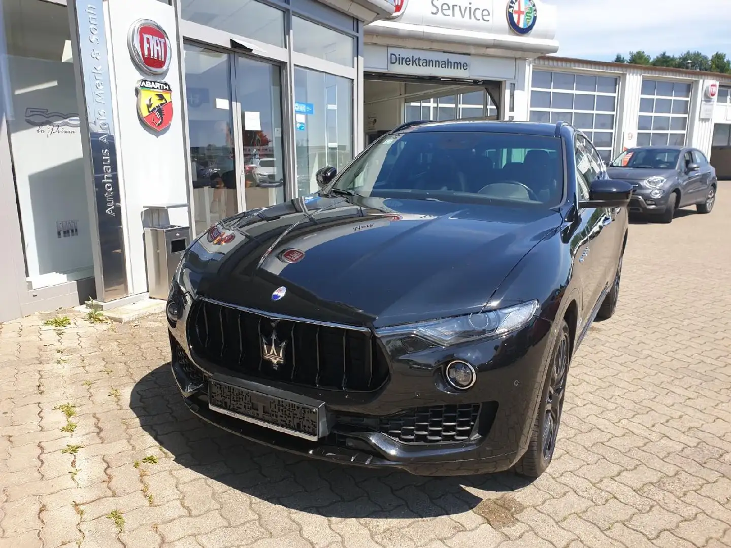 Maserati Levante GranSport S Q4 Negru - 2