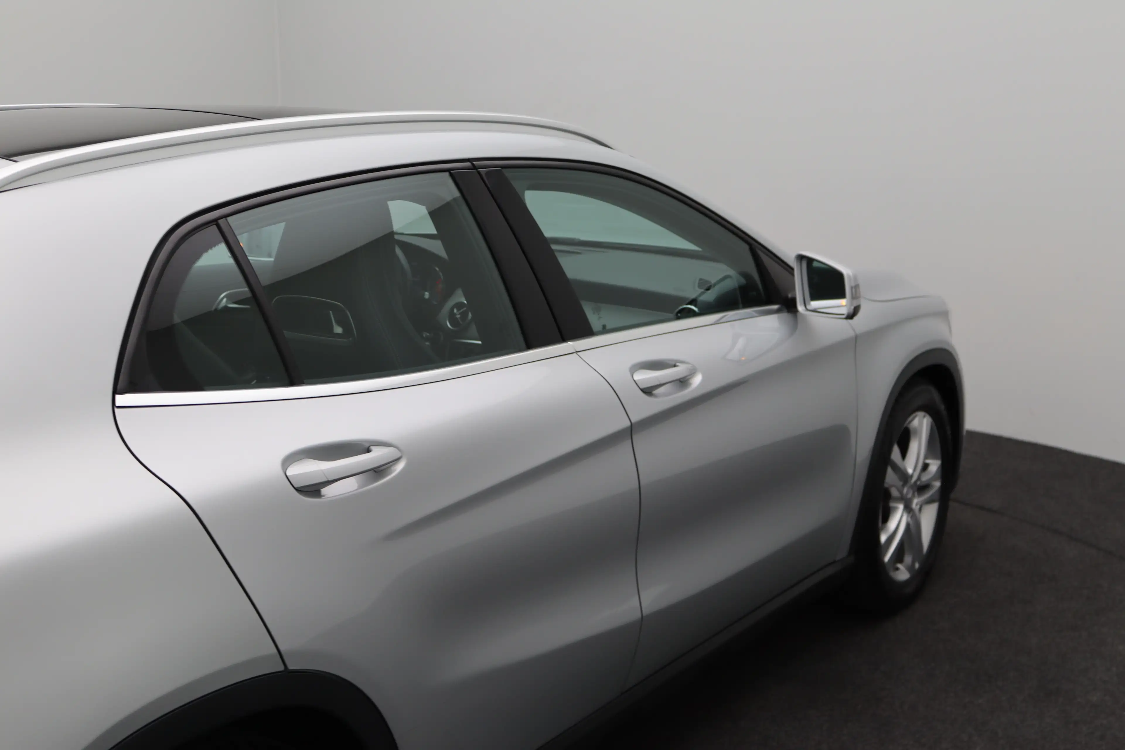 Mercedes-Benz GLA 200 Ambition Comfort | Airco | Bandenspanningscontrole — photo 4