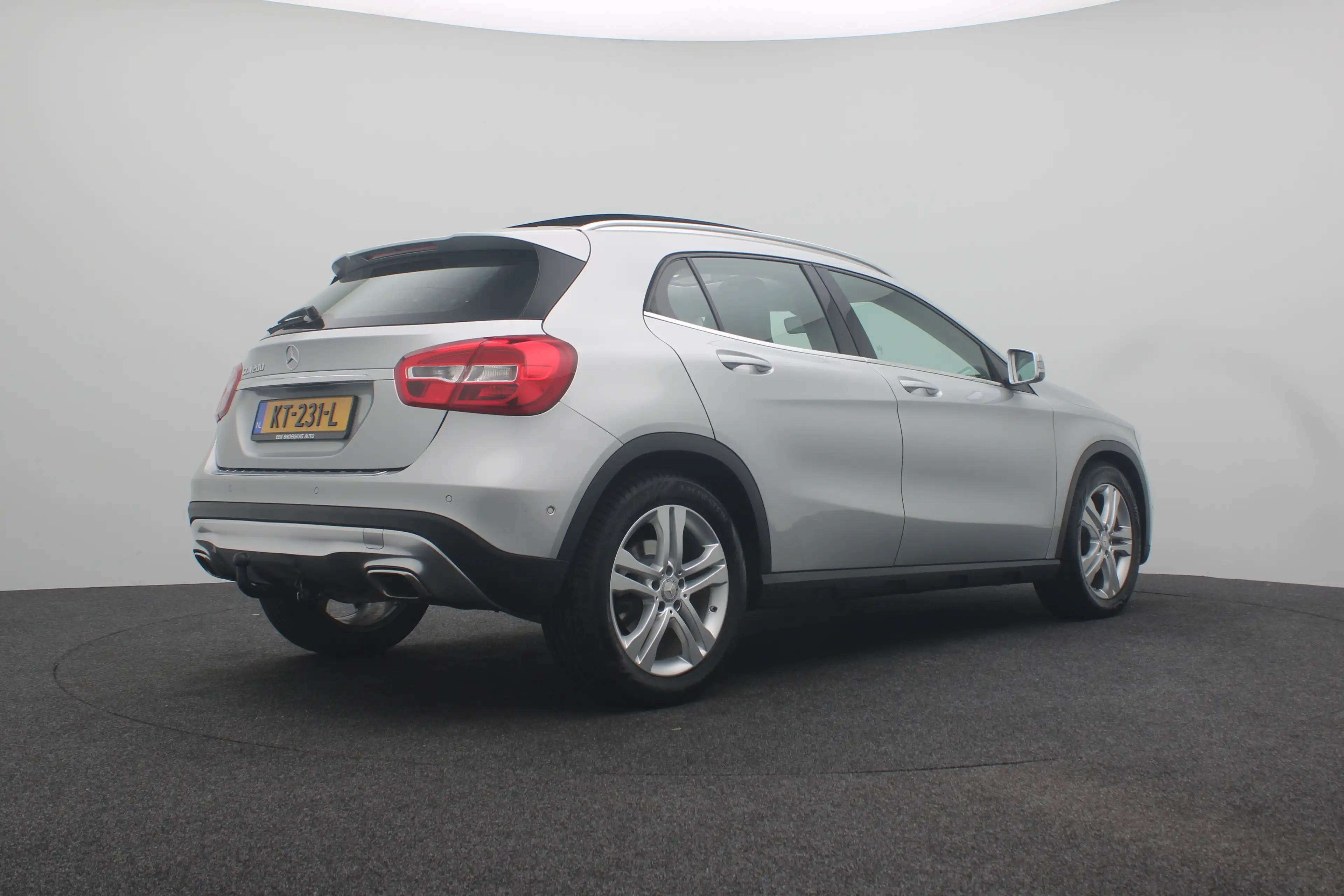 Mercedes-Benz GLA 200 Ambition Comfort | Airco | Bandenspanningscontrole — photo 3