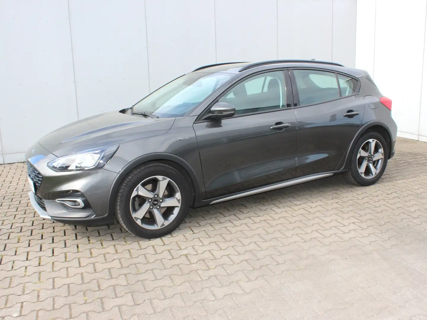 Ford Focus Active 1,0 EcoBoost Start/Stopp Gris - 2