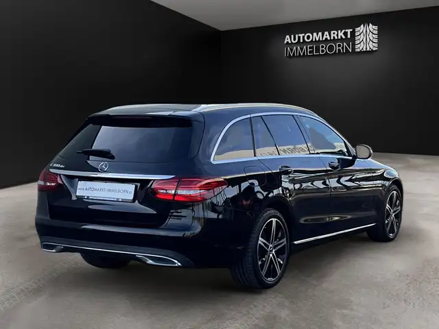 Mercedes-Benz C-Class view 7