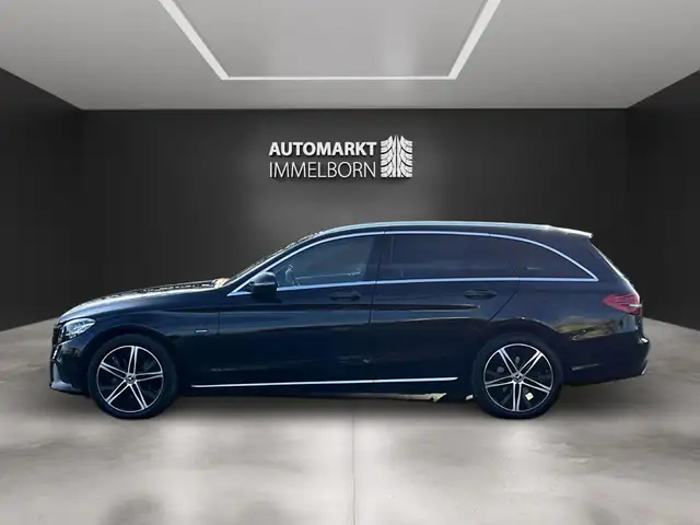 Mercedes-Benz C-Class view 9
