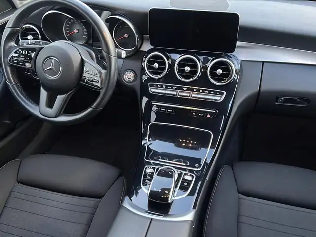 Mercedes-Benz C-Class view 15