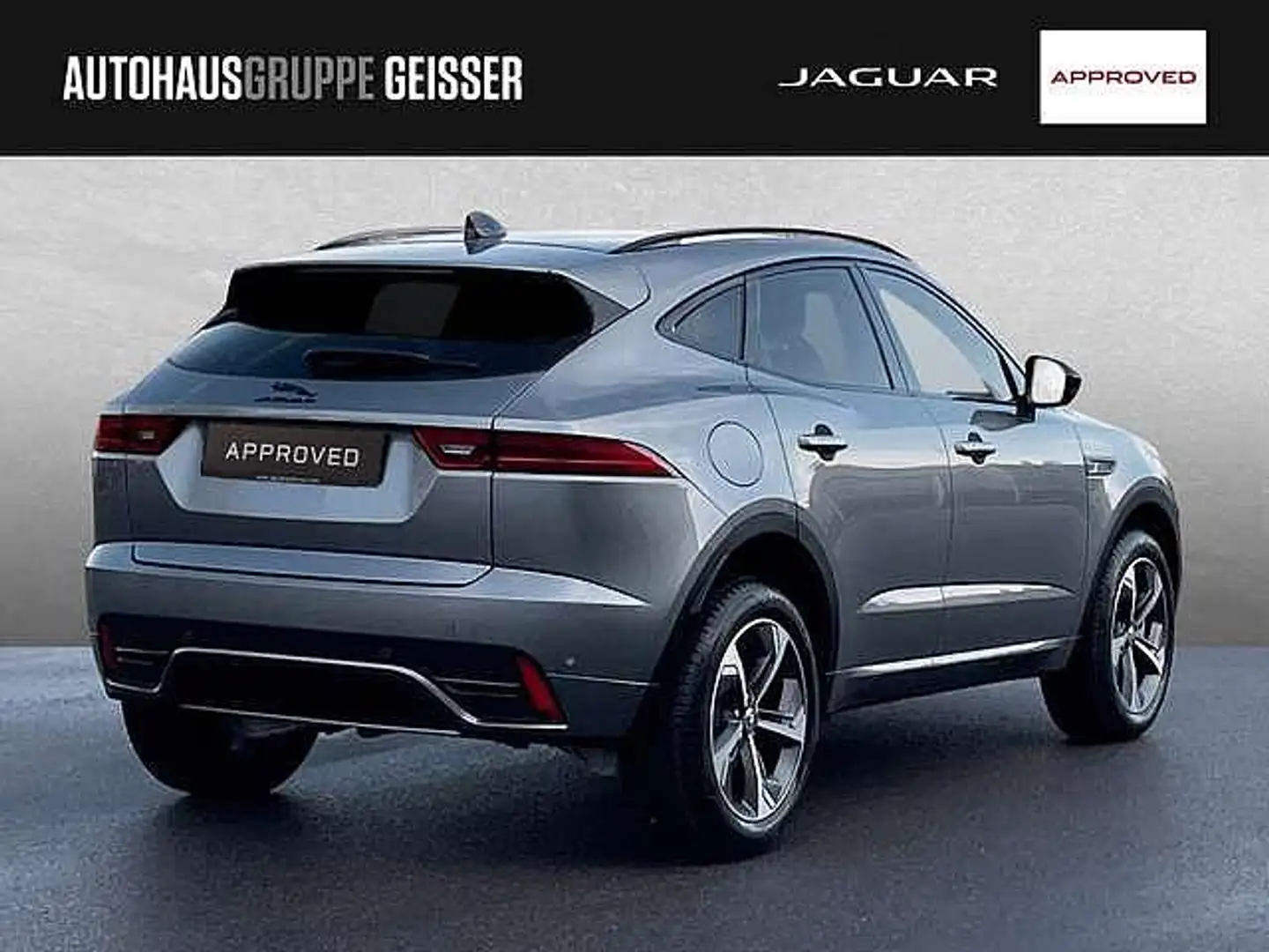 Jaguar E-Pace P160 R-DYNAMIC SE ACC LED Szürke - 2