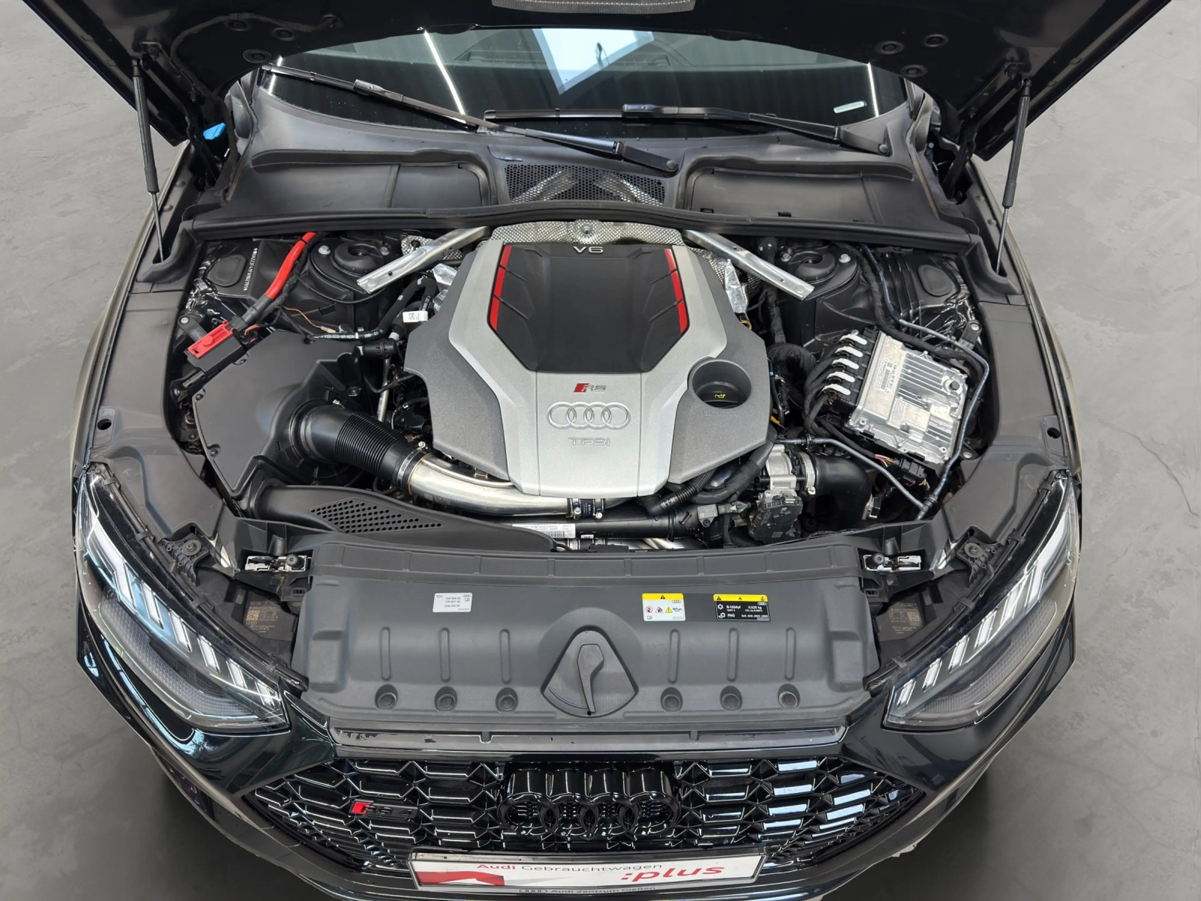Audi RS4 RS 4 Avant 2.9 TFSI quattro Black competition p... — photo 10
