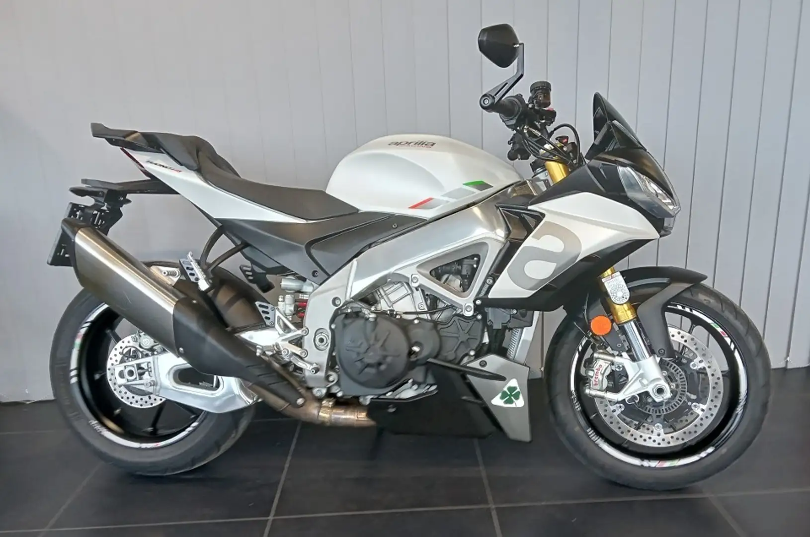 Aprilia Tuono TUONO V4 - 2