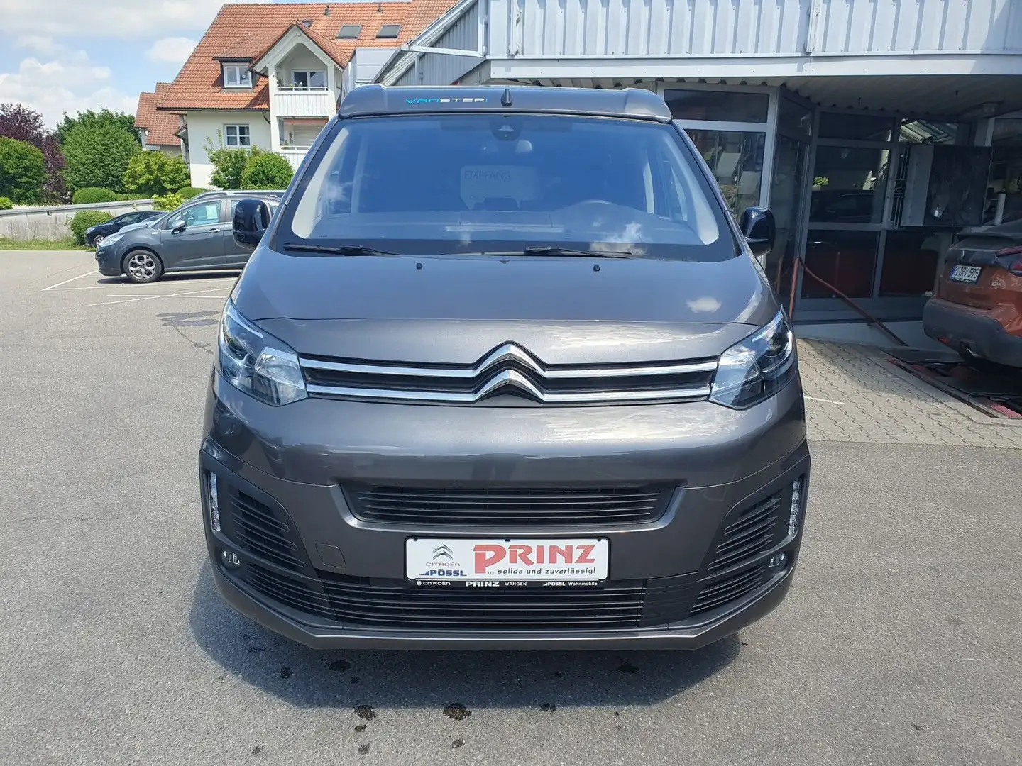 Pössl Vanster 145 PS Drive Xenon AHK E-Paket Grip Stan Grigio - 2