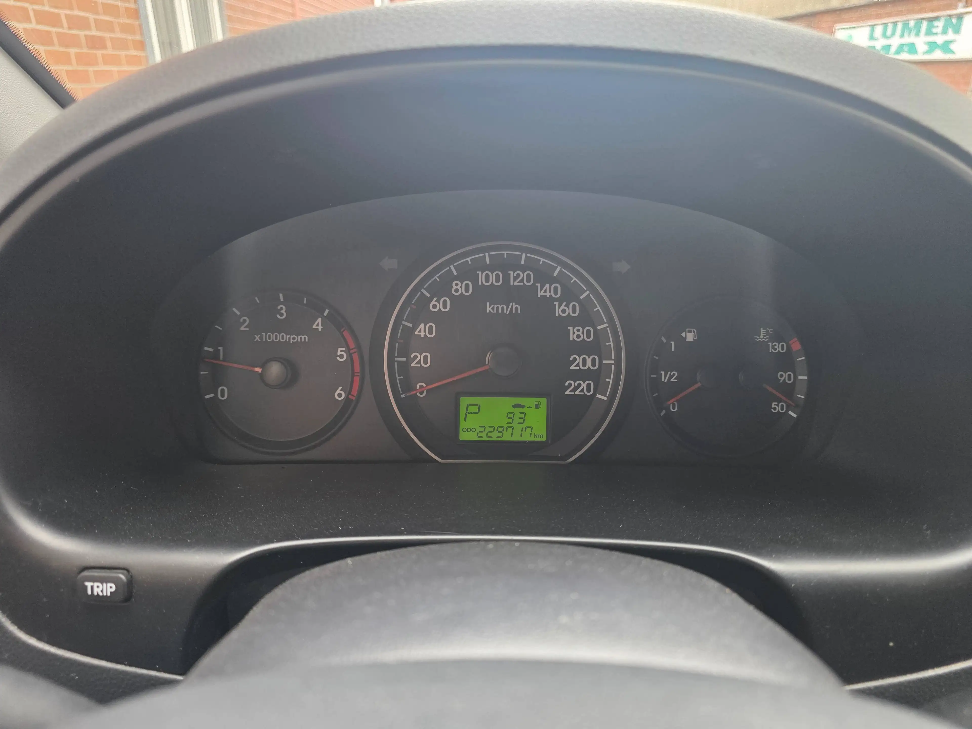 Hyundai H-1 Travel Premium — photo 11