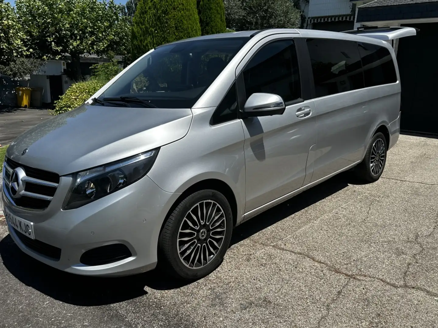 Mercedes-Benz V 220 220d Compacto Avantgarde 7G-Tronic Gris - 1