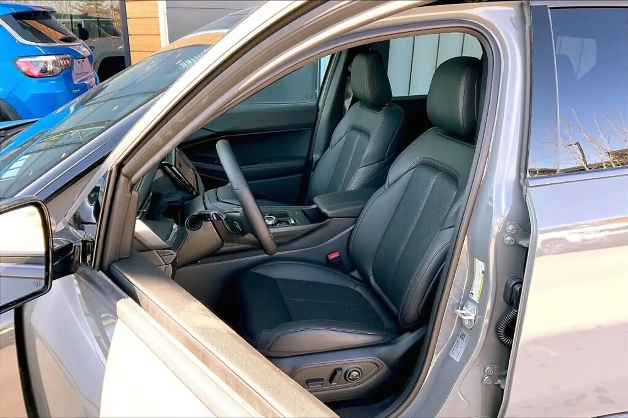 Jeep Cherokee снимка Jeep Cherokee