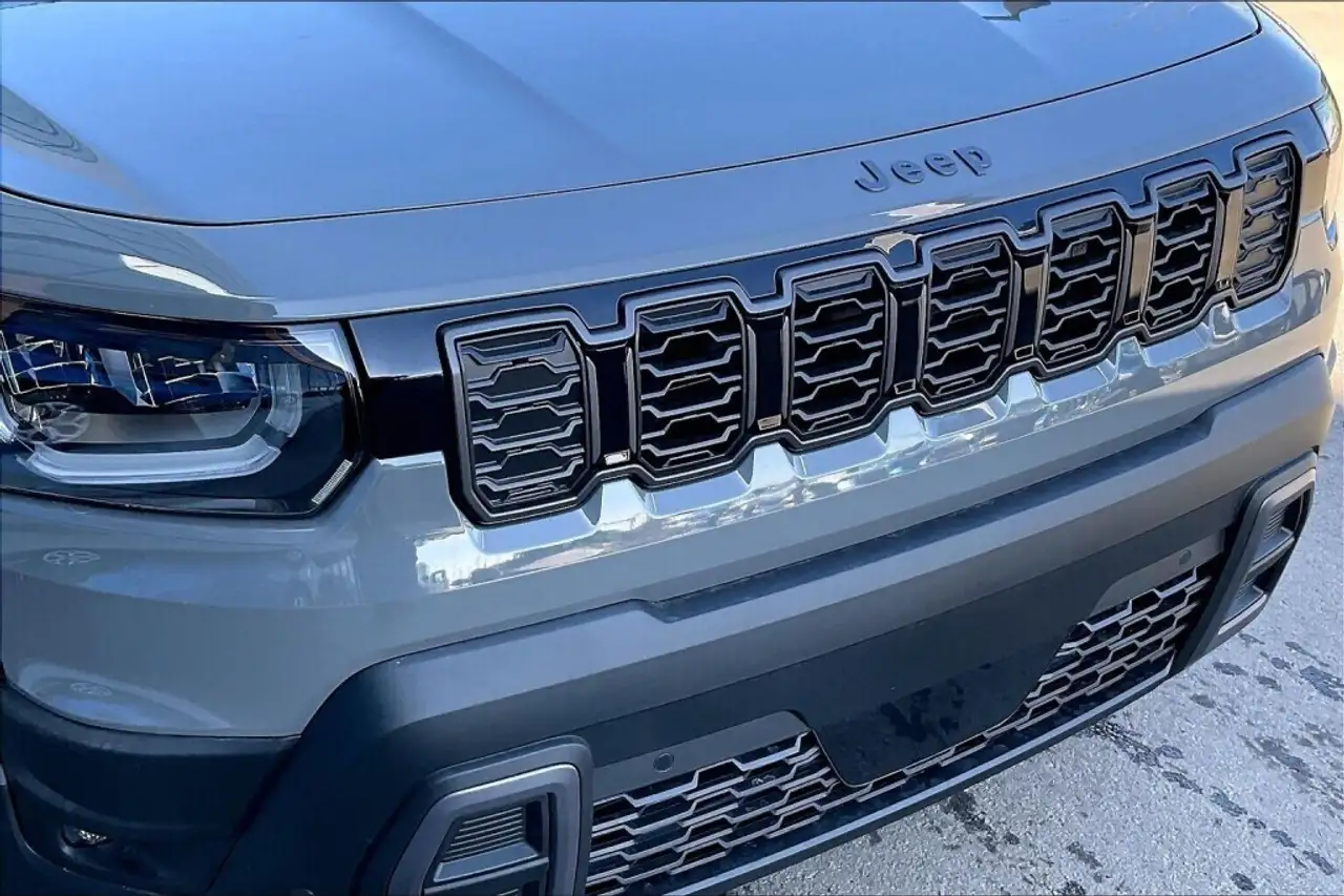 Jeep Cherokee снимка Jeep Cherokee