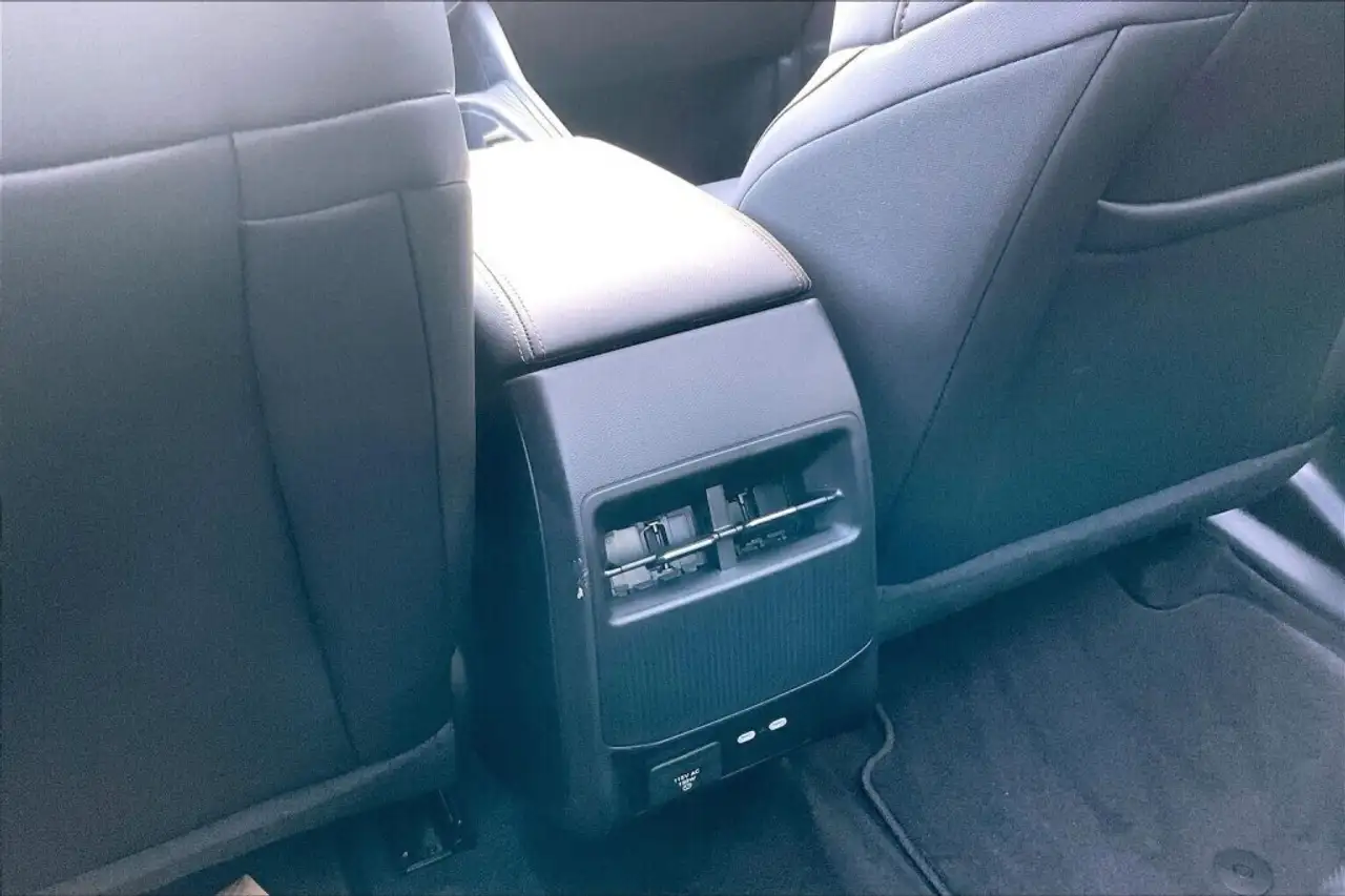 Jeep Cherokee снимка Jeep Cherokee