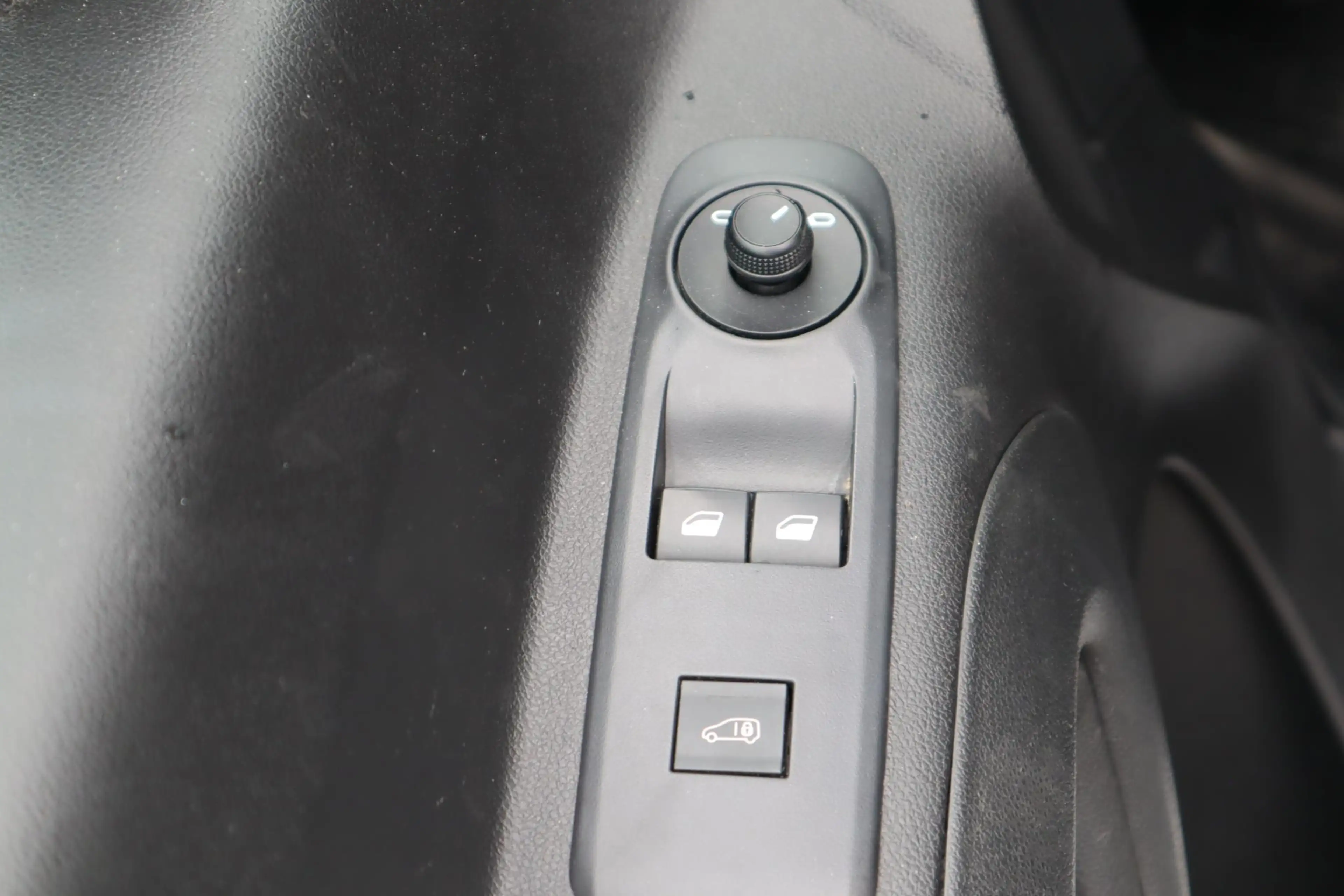 Toyota Proace City 1.5 D-4D COOL L2 3-PERS AIRCO CRUISE BETIMMERD P-S — photo 14