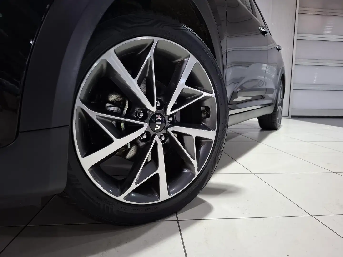 Kia Niro 1.6 GDi Hybrid ExecutiveLine 18 inch, Stoel en Stu Schwarz - 2