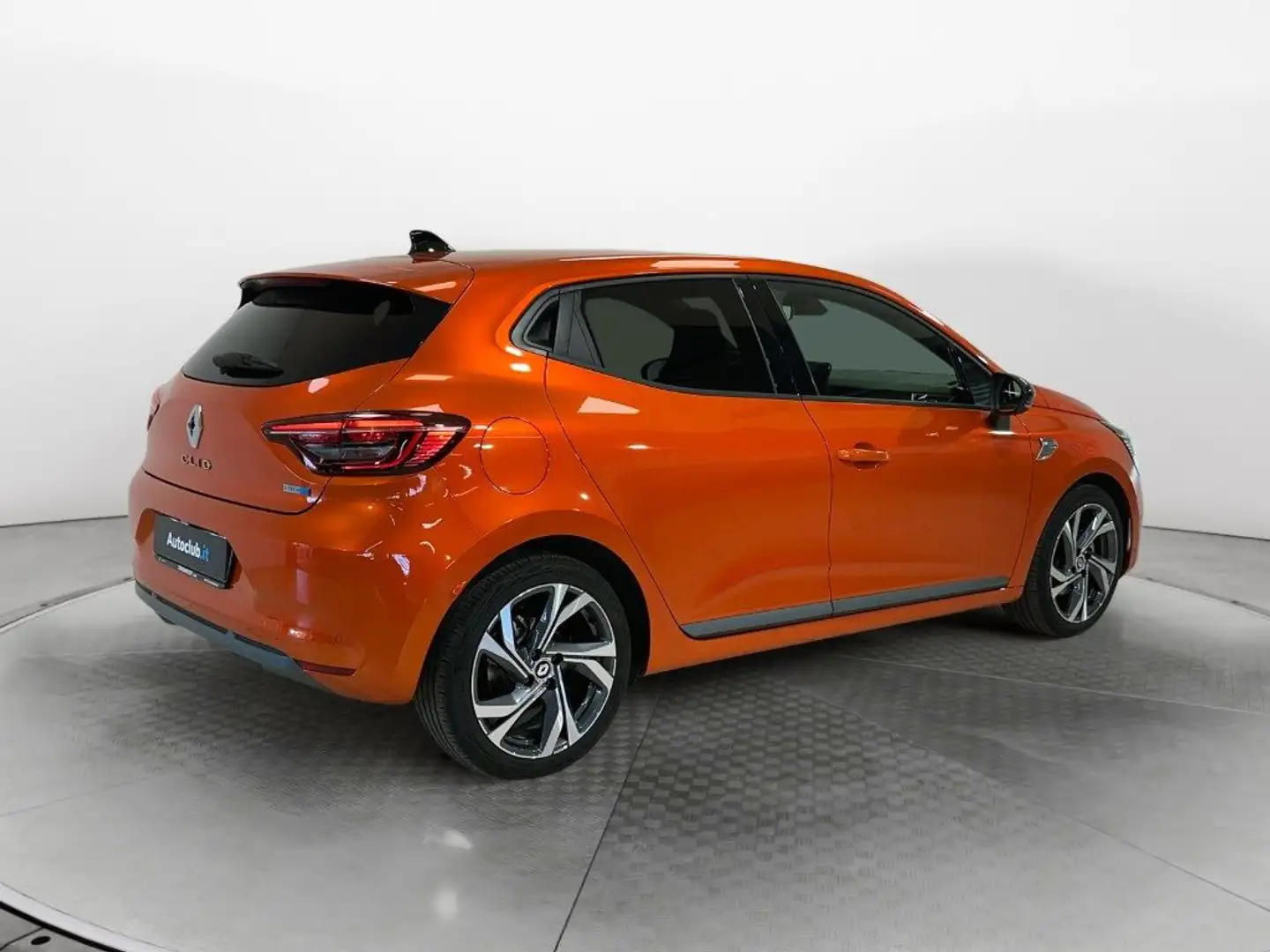 Renault Clio 1.6 E-Tech hybrid R.S. Line 145cv Pomarańczowy - 2