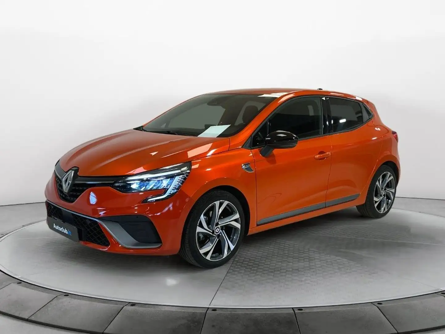 Renault Clio 1.6 E-Tech hybrid R.S. Line 145cv Pomarańczowy - 1