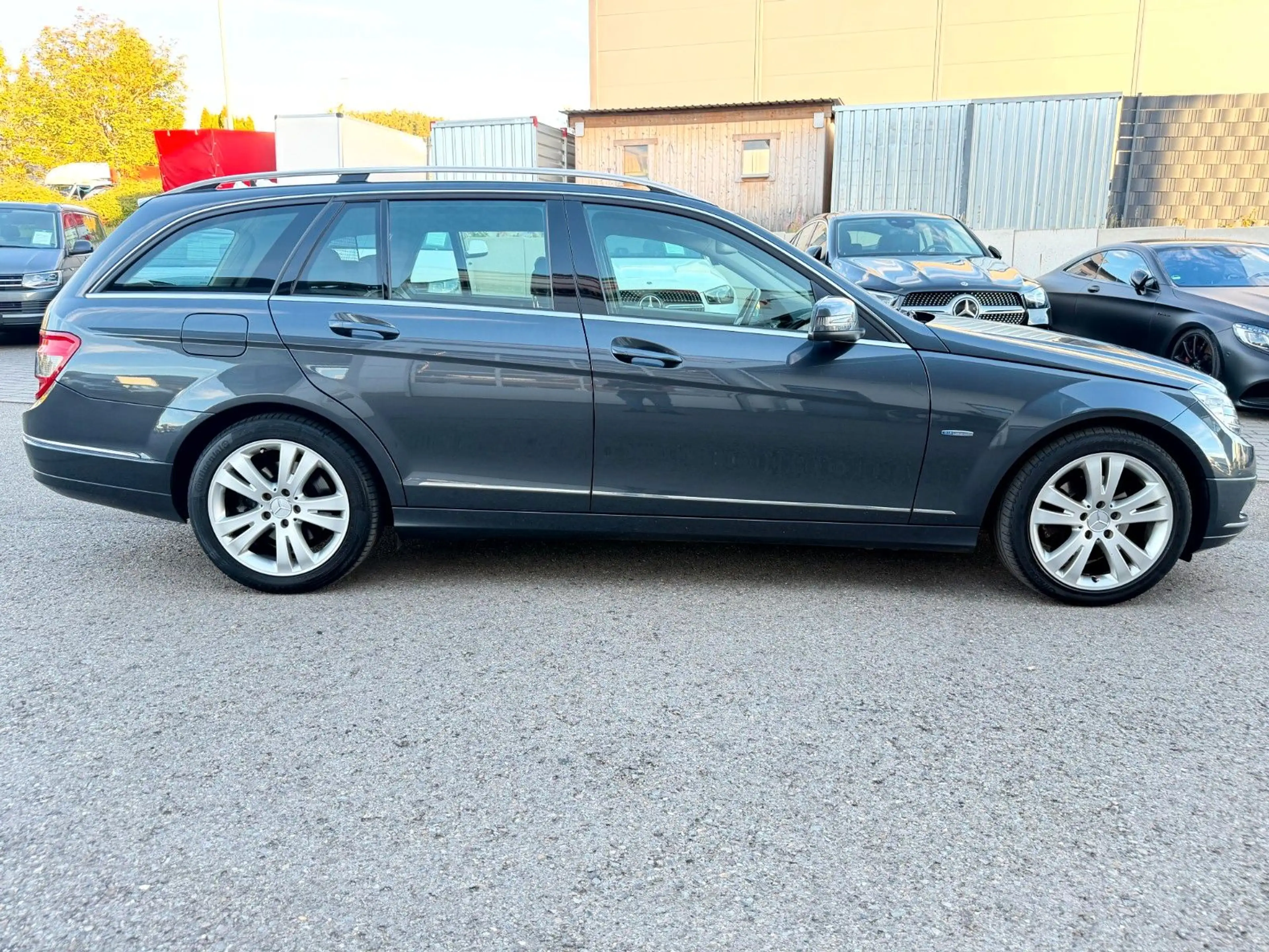 Mercedes-Benz C 200 CGI T-Modell BlueEfficiency_Xenon_KlimAut_ — photo 4