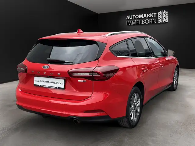 Ford Focus view 7
