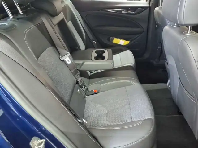 Opel Insignia view 14