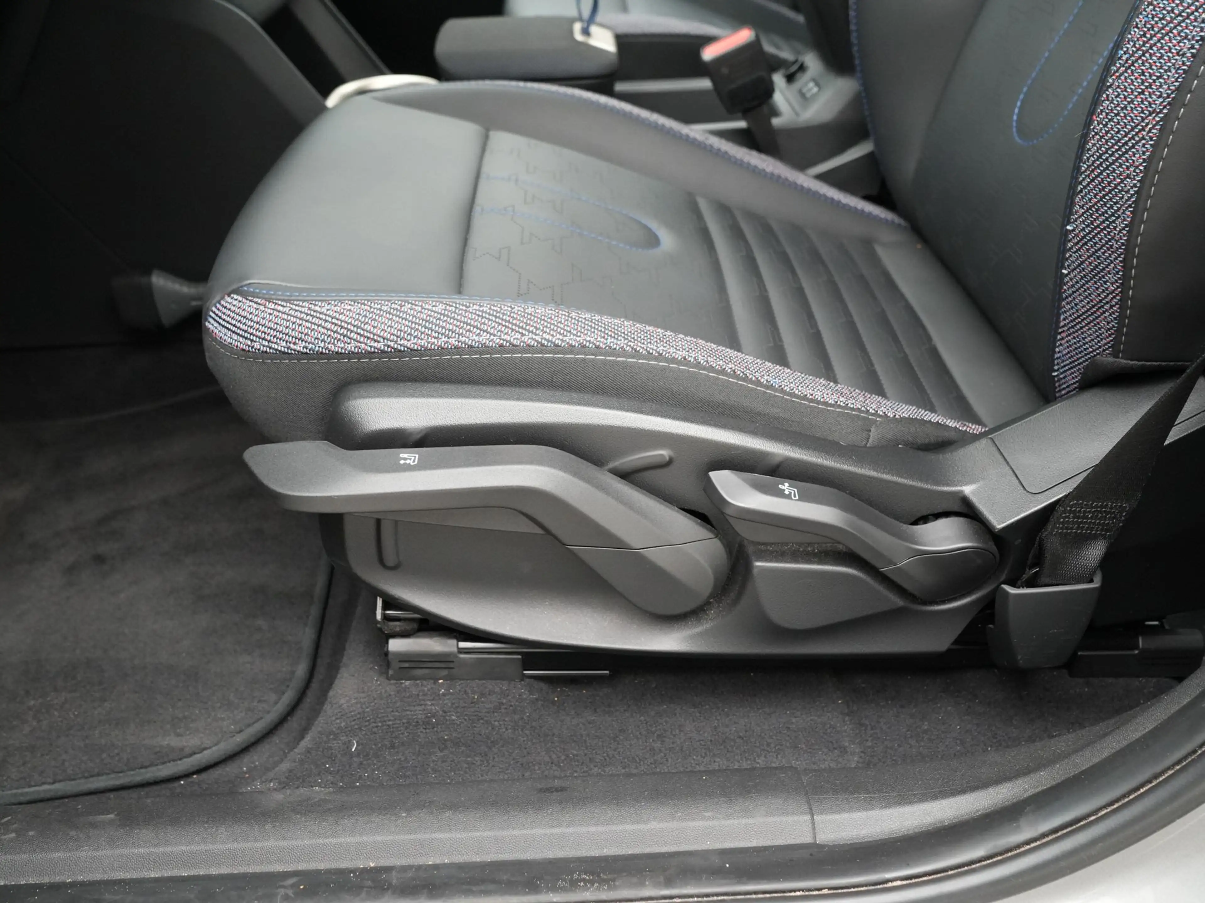 MINI Countryman E Classic Pakket XS Accu conditie 100% — photo 15