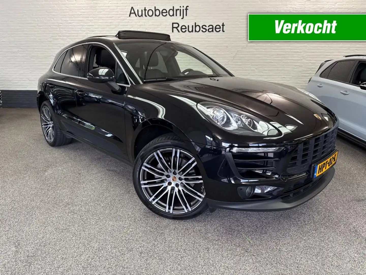 Porsche Macan 2.0 Sport Chrono VERKOCHT!!! Zwart - 1