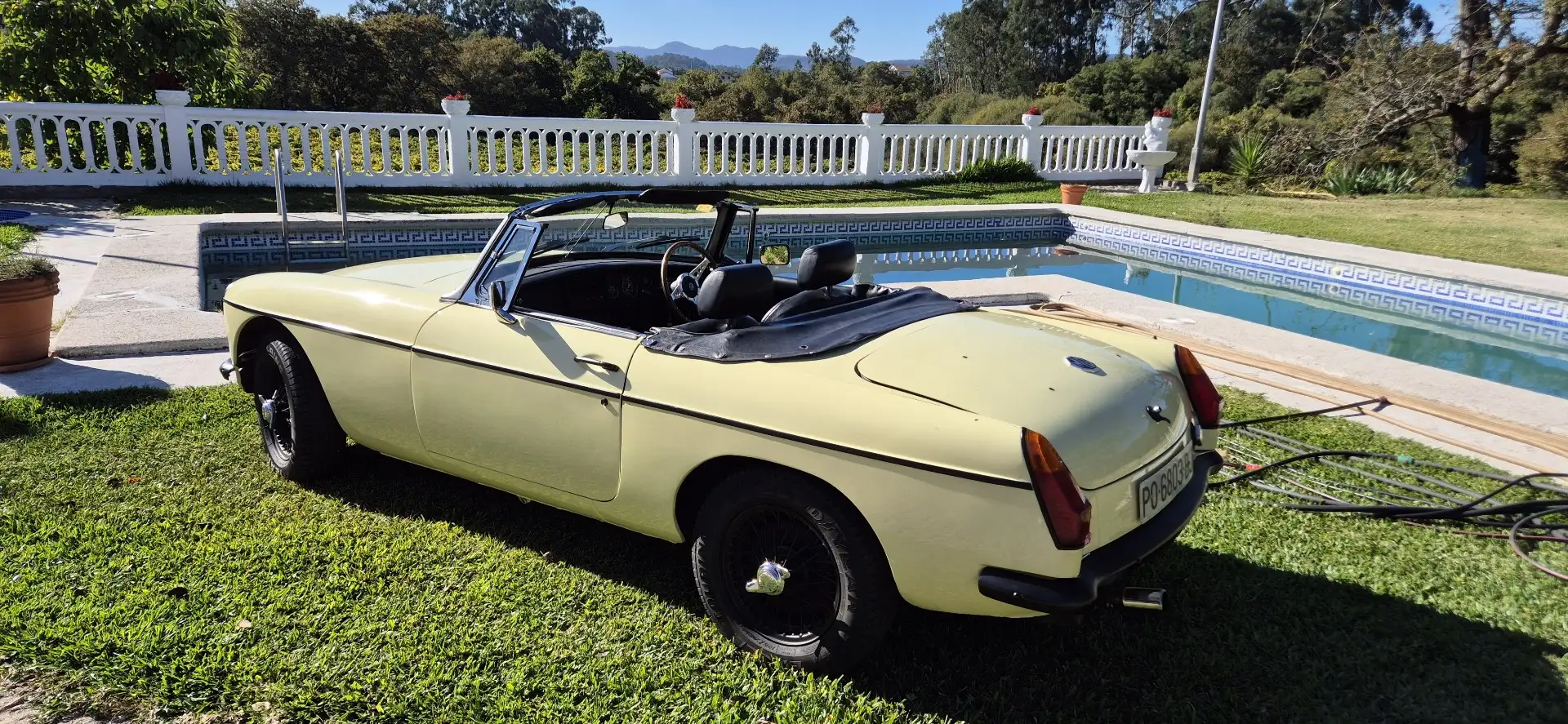 MG MG B 1975 1.8 - 2